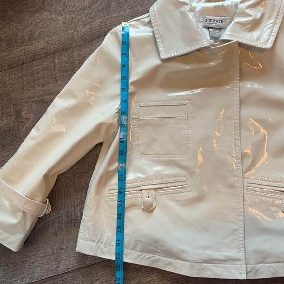 Vintage J'Envie Cream Patent Leather Moto Jacket - Picture 13 of 16